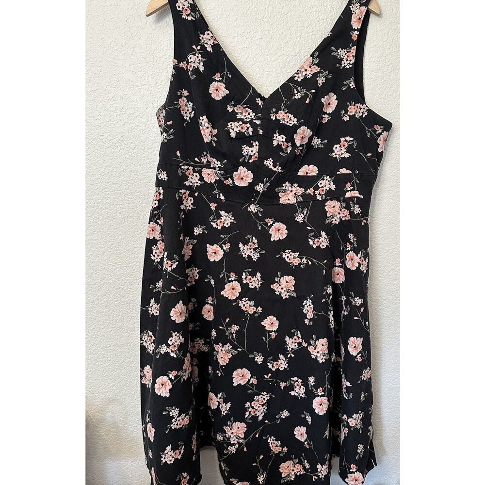 Torrid Size Black Floral Fit Flare Sweetheart Neckline Dress 18